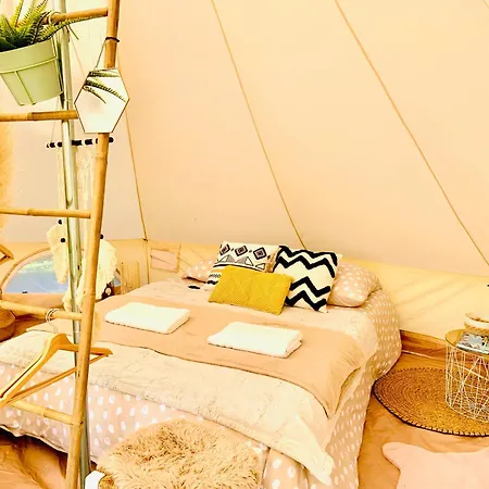 Glamping La Belle Etoile - Nuit Insolite -toilette Seche 캠프장 *