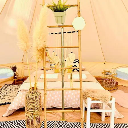 Glamping La Belle Etoile - Nuit Insolite -toilette Seche Luxury tent Monts-sur-Guesnes