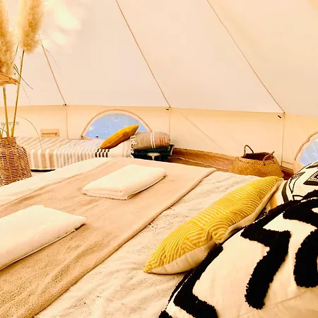 Glamping La Belle Etoile - Nuit Insolite -toilette Seche 캠프장