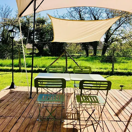 Glamping La Belle Etoile - Nuit Insolite -toilette Seche 캠프장 Monts-sur-Guesnes