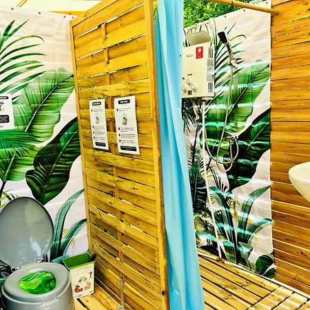 Glamping La Belle Etoile - Nuit Insolite -toilette Seche キャンプ場 Monts-sur-Guesnes