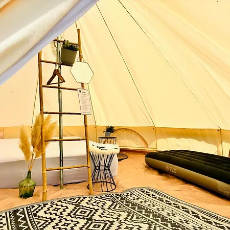 Glamping La Belle Etoile - Nuit Insolite -toilette Seche キャンプ場 Monts-sur-Guesnes