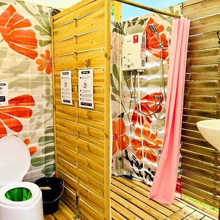 Glamping La Belle Etoile - Nuit Insolite -toilette Seche キャンプ場