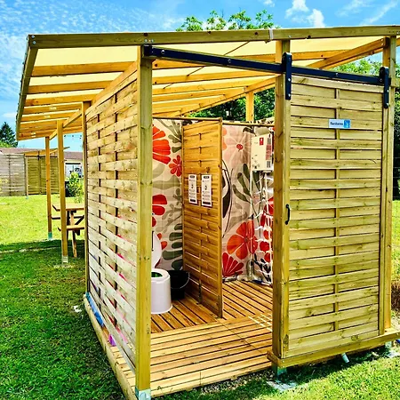 Glamping La Belle Etoile - Nuit Insolite -toilette Seche キャンプ場 *