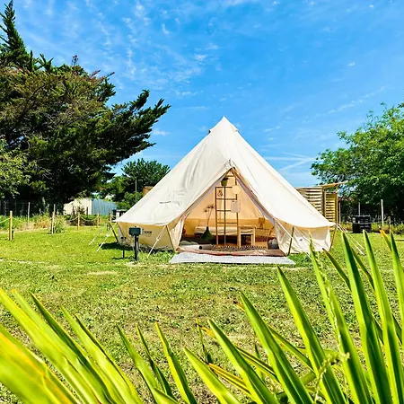 Glamping La Belle Etoile - Nuit Insolite -toilette Seche キャンプ場 *