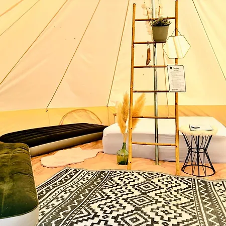 Glamping La Belle Etoile - Nuit Insolite -toilette Seche キャンプ場